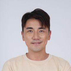 From Hong Kong to Beijing-Xu Gang Wen
