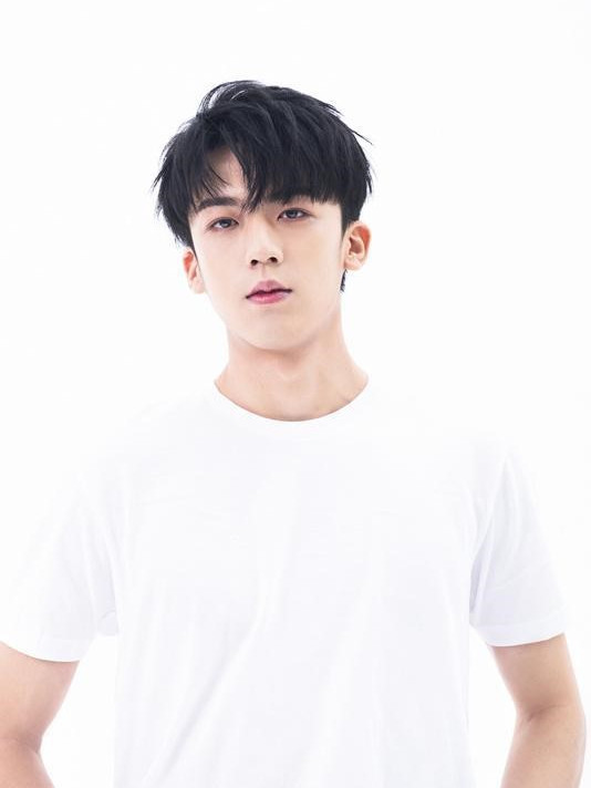 Ruan Zheng / Yang Yang